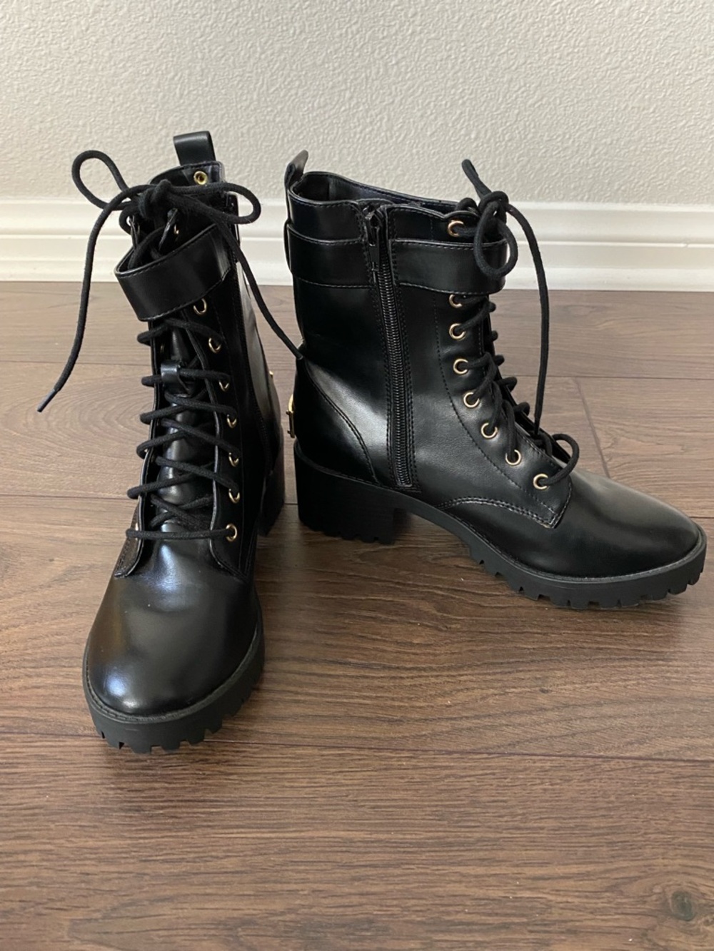 New Juicy Couture Black Lace-Up Lug Heel Boots with Side Zip